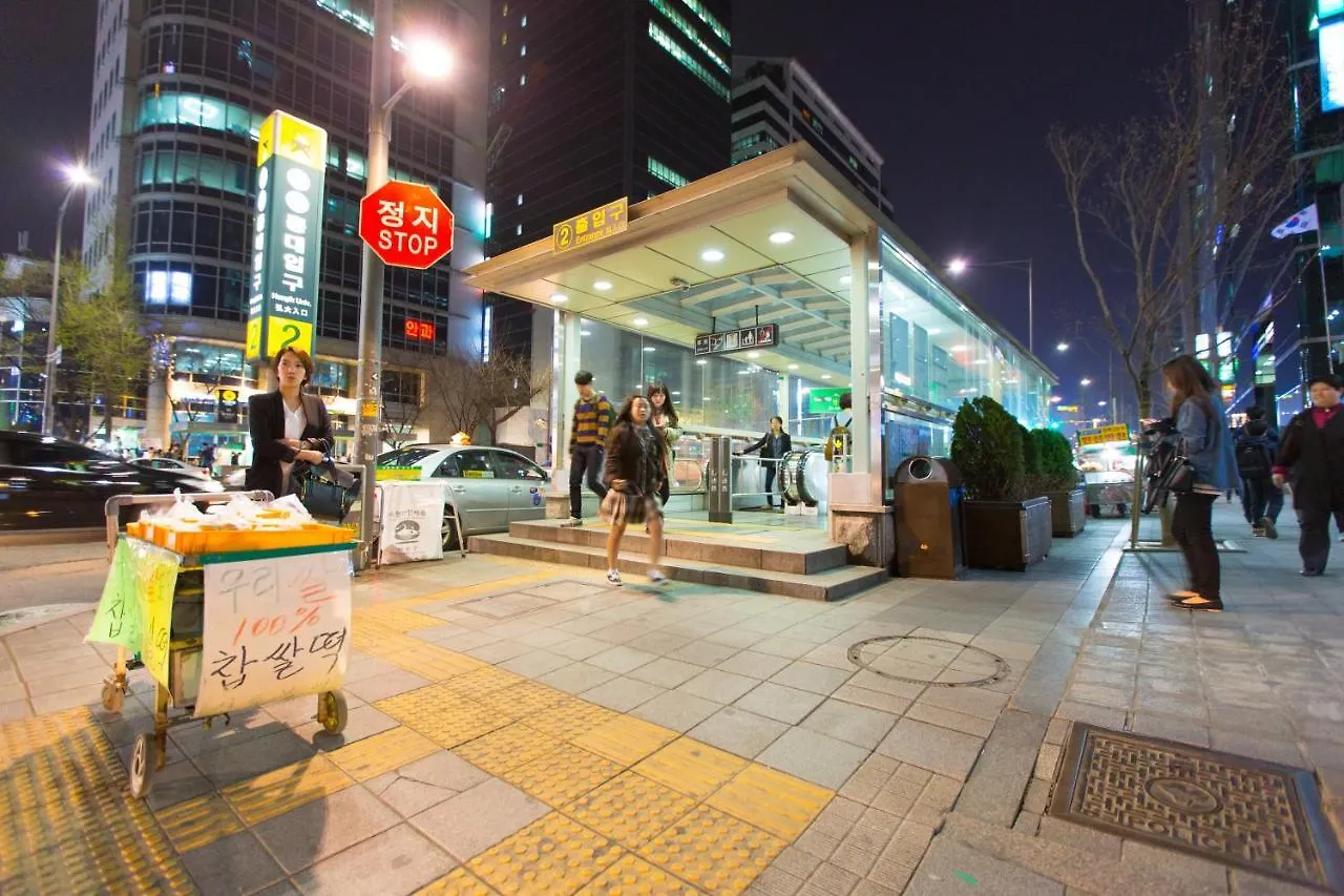 Eve Hongdae Lägenhet Seoul